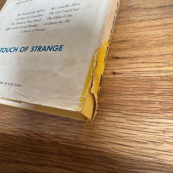 A Touch Of Strange Theodore Sturgeon 1958 Doubleday Science Fiction BCE HC DJ - Picture 12 of 14